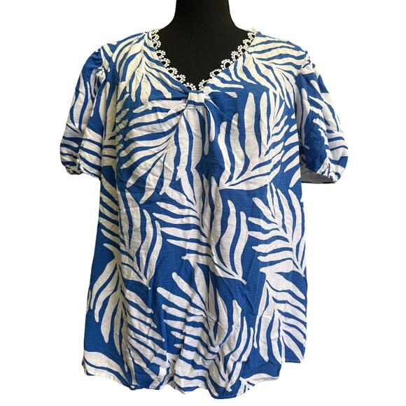 Cato Tops - Cato Womens XL Blue White Tropical Palm Leaf Puff Sleeve Crochet Lace Blouse